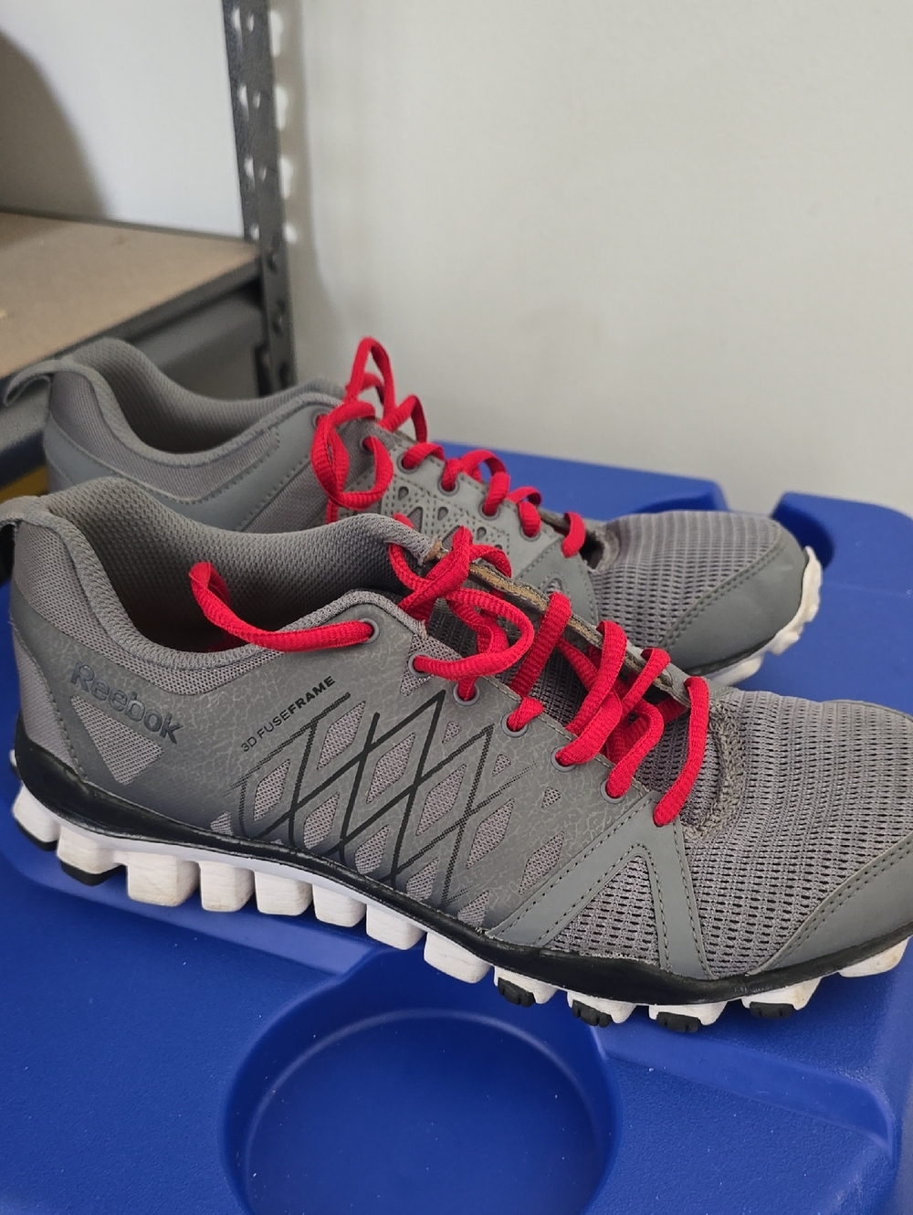 Men's Reebok Real Flex3D Fuse Frame Gray Athletic Sneakers EUC Size 8.5